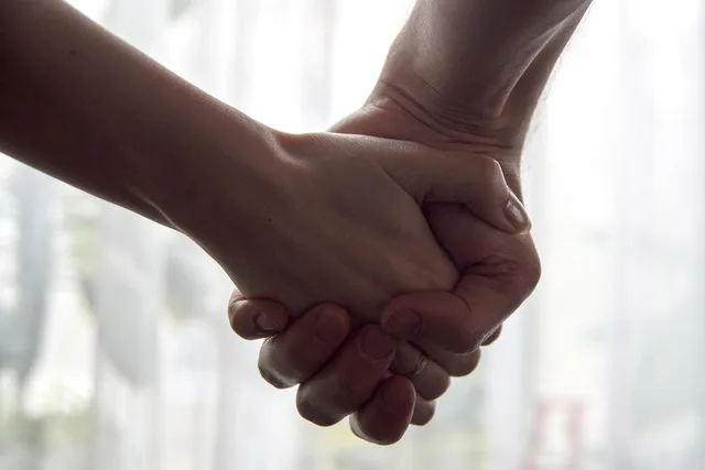 hands, pair, love, keep, handshake, support, handshake, handshake, handshake, support, support, support, support, support. Liking principle: separating the person you like from the offer they make